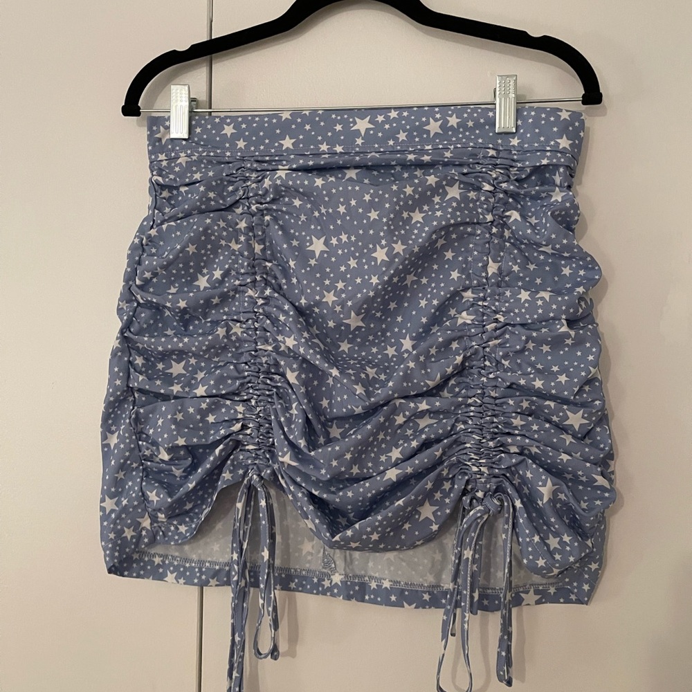 Size L White and Blue Skirt from Shein